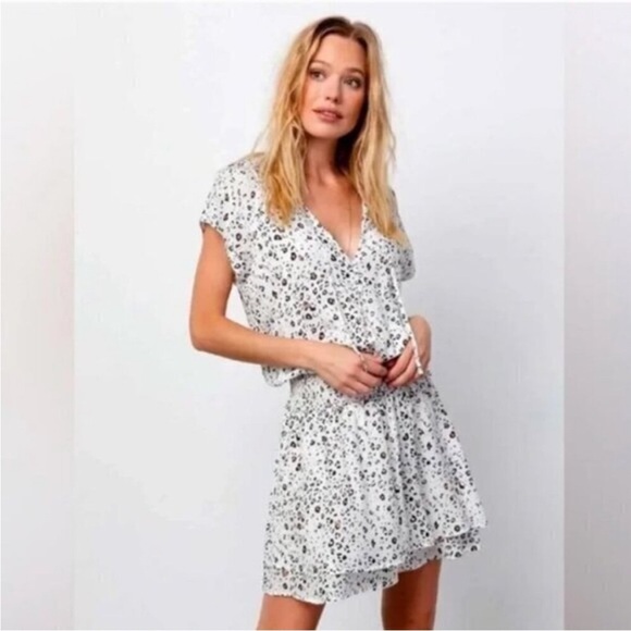 Rails Karla Leopard Print Tiered Dress in White Mocha size small - Picture 1 of 7